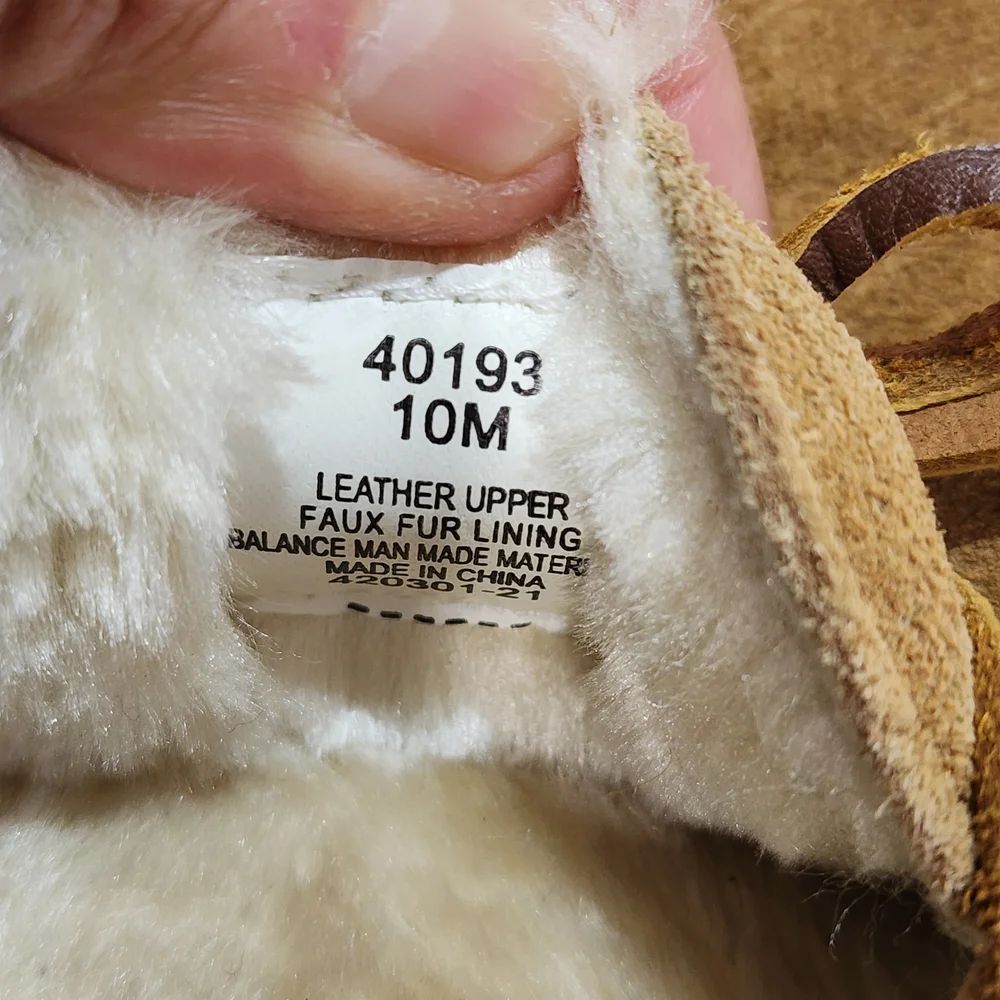 Minnetonka Leather Faux Fur Lined Moccasin Slippers 8 Western Minimalist Cabin - Picture 3 of 8